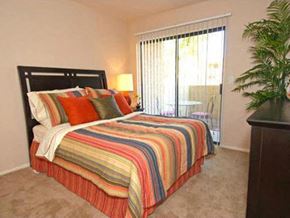 Glendale apartment for rent - bedroom at Acacia pointe apartments in glendale az