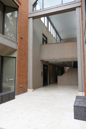 Atlanta apartment for rent - office building space available sandy springs dunwoody roswell