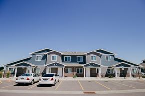 Sioux Falls townhouse for rent - building