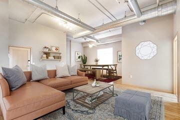 Sioux Falls apartment for rent - a living room with two couches and a coffee table