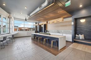 Denver apartment for rent - 1880 Little Raven - Rooftop Lounge