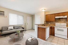 Denver apartment for rent - 1245 Corona Street Apartments in Denver, Colorado