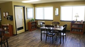 Fruitland apartment for rent - a dining room with a table and chairs