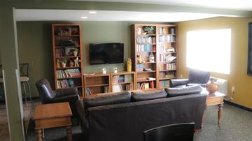 Boise apartment for rent - a living room with a couch and a tv