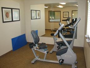Fruitland apartment for rent - the gym in our new office is clean and ready for residents to use