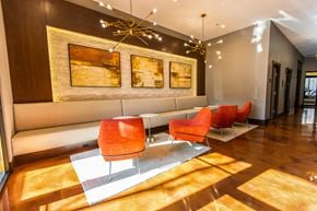 Chicago apartment for rent - OA Lux 1650 Adams Lobby