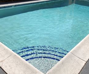 Los Angeles apartment for rent - 415 S Alexandria Ave Pool