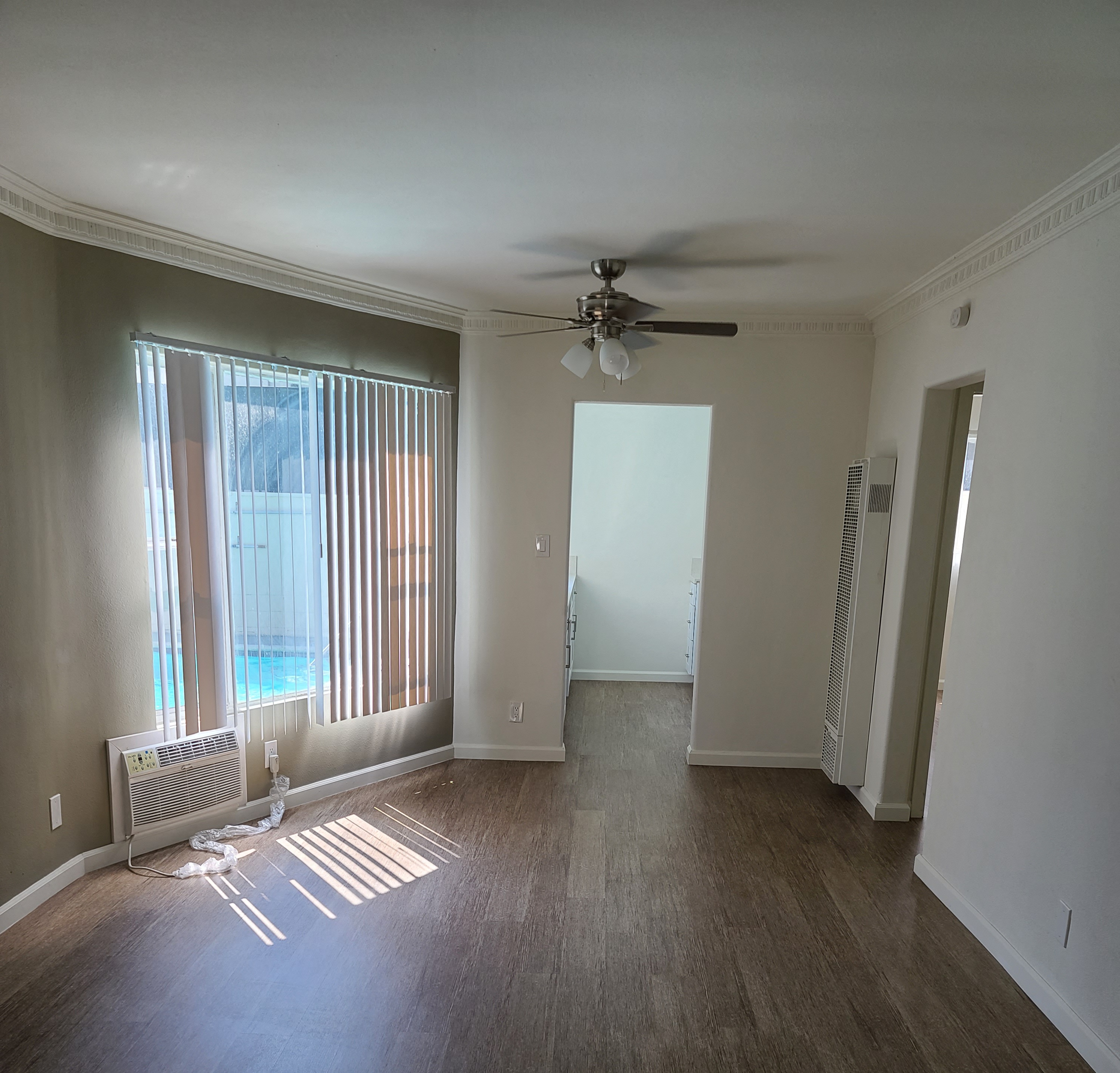 Floor plan for 1 bed, 1 bath