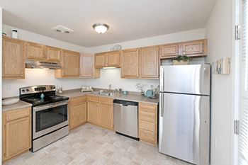Kitchen with stainless steel appliances 
