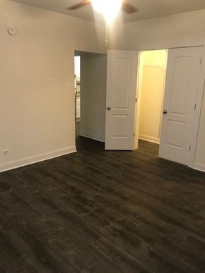 Evanston apartment for rent - Living Area