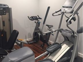 Jackson apartment for rent - the gym has a lot of exercise equipment