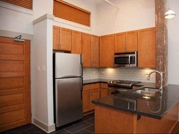 Fully equipped kitchens with ge stainless steel appliances
