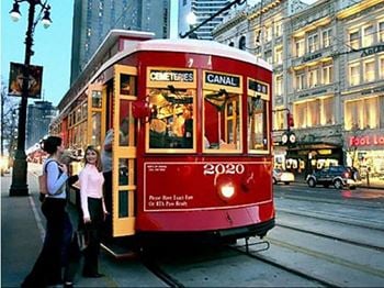 Just 3 blocks away from iconic bourbon street, 1 block away from the canal street streetcar line, and merely steps away from the incredible world renowned restaurants of new orleans