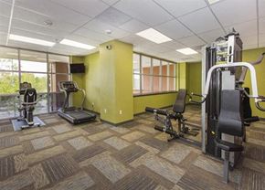 Aurora apartment for rent - Florence Square | Aurora Apartments