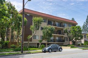 Pasadena apartment for rent - a car parked in front of an apartment building