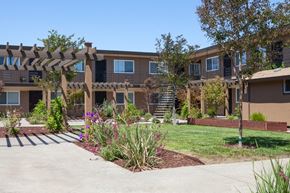 San Leandro apartment for rent - Preda Apartments 165 Preda Street  San Leandro, CA 94577