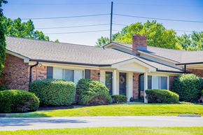 Indianapolis apartment for rent - Monon Park Apartments Broad Ripple Indianapolis IN, 5801 N Olney St Indianapolis, broad ripple apartments, indianapolis apartments, apartments in broad ripple, apartments in indy, 1 bed, 2 bed, 3 bed
