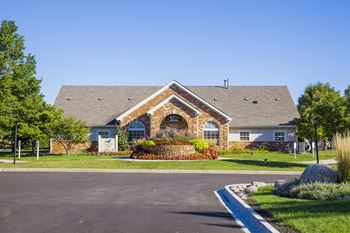 Leasing center in community