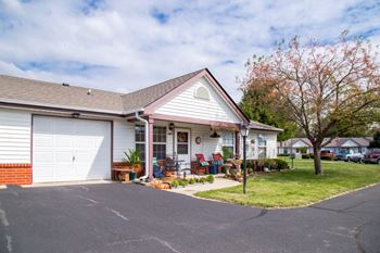 Shady oak senior living apartments, terre haute, in
