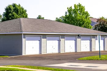 Attached & detached garages