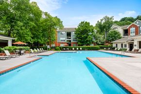 Nashville apartment for rent - the swimming pool at our apartments