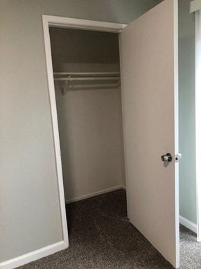 Modesto apartment for rent - 1124 Oakdale Road