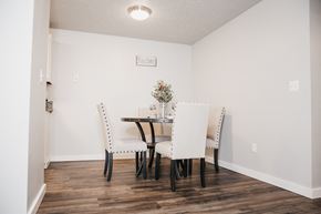 Spokane apartment for rent - GoGo Heights Dinner Table