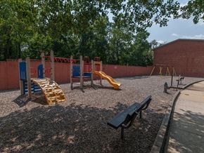Forestville apartment for rent - Playground