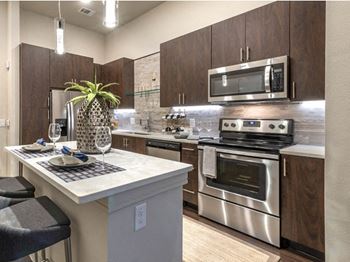 Kitchen pantries
