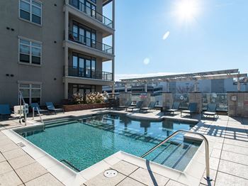 Heated & chilled saltwater swimming pool