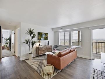 Boise apartment for rent - Spacious Living Room With Private Balcony at Columbia Village, Boise, 83716
