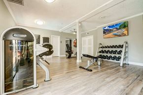 Nashville apartment for rent - the gym at 1861 muleshoe road