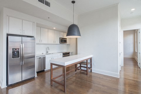 Floor plan for 3 beds, 2 baths, 1600 sqft