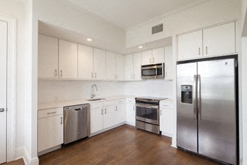 Floor plan for 1 bed, 1 bath, 752 sqft