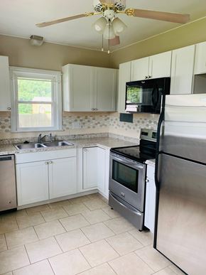Smithfield house for rent - 14321 Benns Church Boulevard