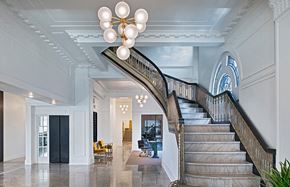Detroit apartment for rent - a photo of a staircase