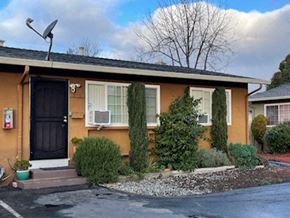 Hayward apartment for rent - exterior building view