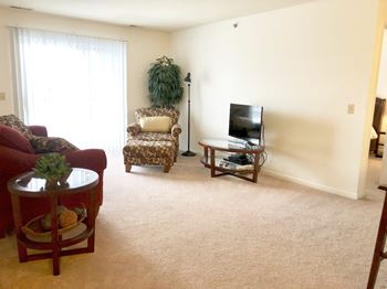 Welcome to fairfield apartments and condominiums in fenton, mi