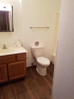 Barneveld apartment for rent - a small bathroom with a toilet and a sink