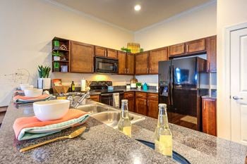 Well equipped kitchen