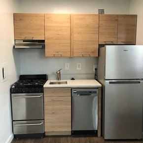 Washington apartment for rent - Renovated Kitchen