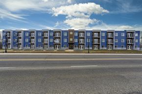 Nampa apartment for rent - Colorado Gardens from across the street