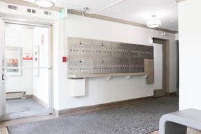 Toronto apartment for rent - an old scoreboard on the wall of a building