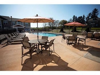 Relaxing area by the pool