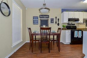 Houston apartment for rent - Formal Dining Room at Casa Del Sol, Houston, TX, 77099