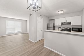 San Antonio apartment for rent - Kitchen with Counter at City-Base Vista, San Antonio, Texas