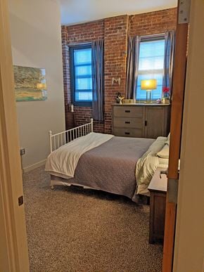 St. Louis apartment for rent - Interior Image of Apartment bedroom