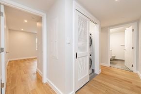 Boston apartment for rent - hallway, washer/dryer