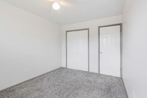 Denver apartment for rent - Carpeted Bedroom at Stratford Plaza South, Denver, 80226
