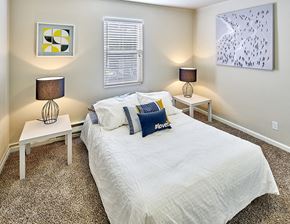 Everett apartment for rent - Carpeted bedroom to fit a queen sized bed and two side tables. One window over the bed.at Woodhaven, Everett, WA
